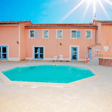 Holiday home Beautiful In With Sauna Le Barcares